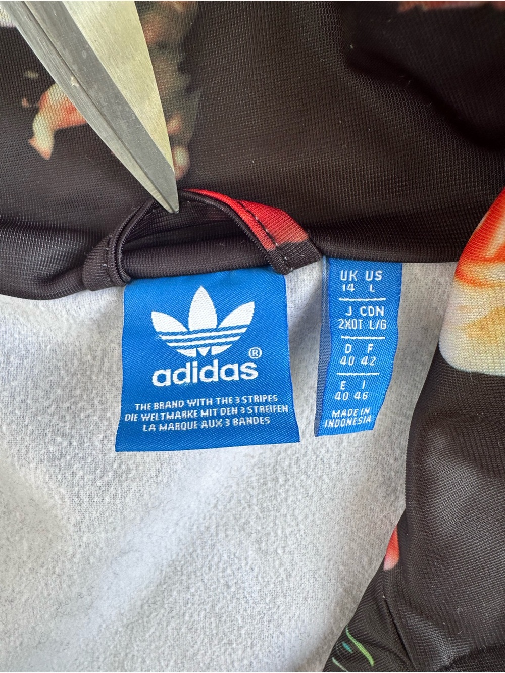 Adidas Firebird Roses Track Jacket - Picture 3 of 6